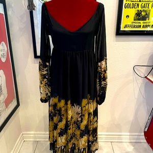 *Designer unknown* Black and gold maxi dress.